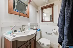 51 Crystal Ave, West Orange Township, NJ 07052 - Photo 23