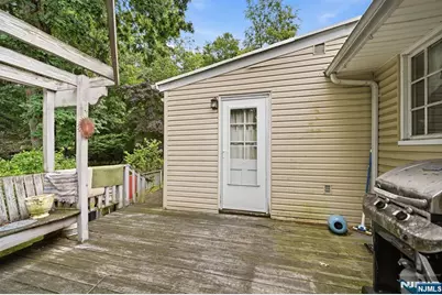51 Crystal Avenue, West Orange Township, NJ 07052 - Photo 7