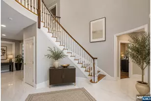 1152 Cumbermeade Rd, Fort Lee, NJ 07024 - Photo 5