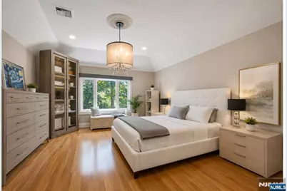 1152 Cumbermeade Road, Fort Lee, NJ 07024 - Photo 23