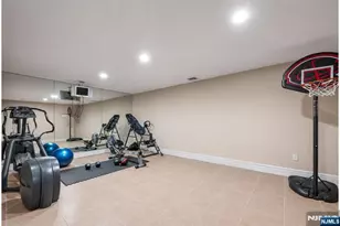 1152 Cumbermeade Rd, Fort Lee, NJ 07024 - Photo 39