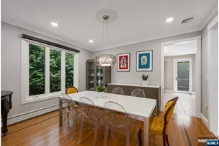 1152 Cumbermeade Rd, Fort Lee, NJ 07024 - Photo 11