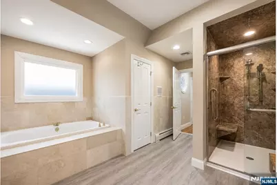 1152 Cumbermeade Road, Fort Lee, NJ 07024 - Photo 27