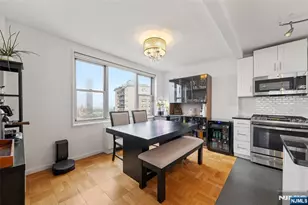 2100 Linwood Ave 19V, Fort Lee, NJ 07024 - Photo 7