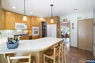 156 Larch Ave, Teaneck Township, NJ 07666 - Photo 13