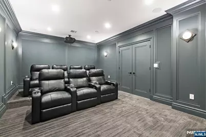 111 Demarest Avenue, Englewood Cliffs, NJ 07632 - Photo 21