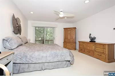 30 Reagan Way 530A #530A, Washington Township, NJ 07676 - Photo 27