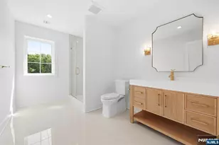 432 Glendale Rd, Wyckoff Township, NJ 07481 - Photo 29