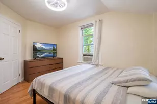 37 Fenner Ave, Clifton, NJ 07013 - Photo 13