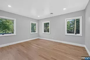 2 Garden Ct, Ho Ho Kus, NJ 07423 - Photo 29