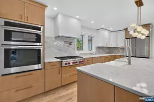 2 Garden Ct, Ho Ho Kus, NJ 07423 - Photo 15