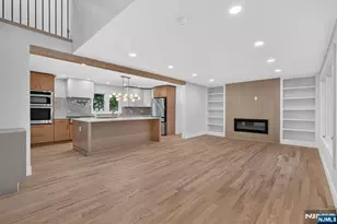 2 Garden Ct, Ho Ho Kus, NJ 07423 - Photo 5