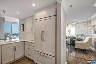 100 Old Palisade Road 3906, Fort Lee, NJ 07024 - Photo 21