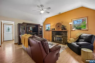 43 Calumet Ave, Parsippany, NJ 07034 - Photo 3