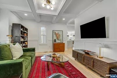 27 Montclair Avenue, Montclair, NJ 07043 - Photo 7
