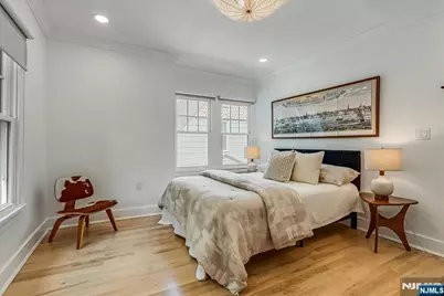27 Montclair Avenue, Montclair, NJ 07043 - Photo 33