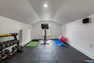 27 Montclair Ave, Montclair, NJ 07043 - Photo 39