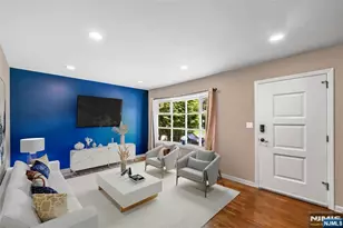 101 Pinecrest Terrace, Wayne, NJ 07470 - Photo 3