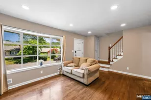 101 Pinecrest Terrace, Wayne, NJ 07470 - Photo 5