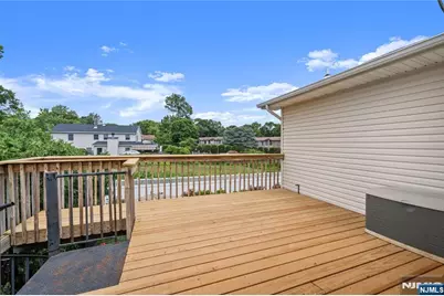 174 Milton Avenue, Nutley, NJ 07110 - Photo 33