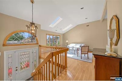 174 Milton Avenue, Nutley, NJ 07110 - Photo 7