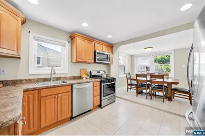 38 Kierstead Avenue, Nutley, NJ 07110 - Photo 7