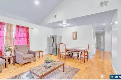 24 12th Avenue, Paterson, NJ 07501 - Photo 13