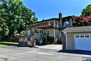 27 Joan St, Wayne, NJ 07470 - Photo 3
