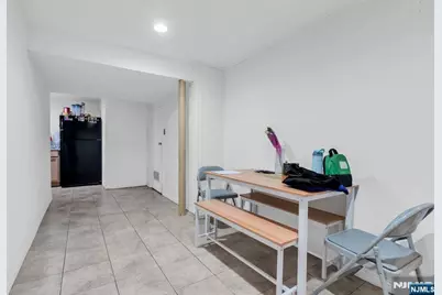 321 Farnham Avenue, Lodi, NJ 07644 - Photo 23