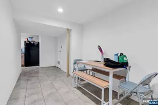321 Farnham Ave, Lodi, NJ 07644 - Photo 23