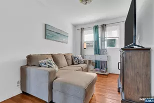 321 Farnham Ave, Lodi, NJ 07644 - Photo 25