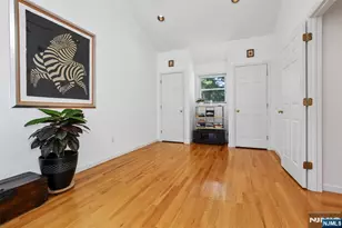 181 Behnke Ave, Paramus, NJ 07652 - Photo 15
