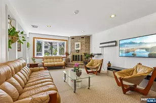 181 Behnke Ave, Paramus, NJ 07652 - Photo 5