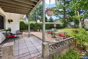 181 Behnke Ave, Paramus, NJ 07652 - Photo 25