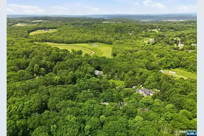 20 Indian Run Road, Washington Township, NJ 07853 - Photo 49