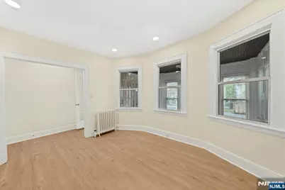 345 Davis Avenue, Kearny, NJ 07032 - Photo 7
