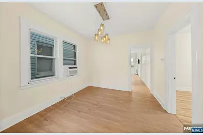 345 Davis Avenue, Kearny, NJ 07032 - Photo 9