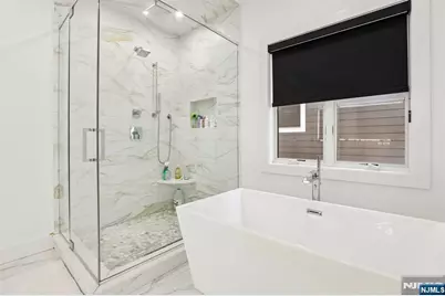 21 Cumbermeade Road, Fort Lee, NJ 07024 - Photo 37