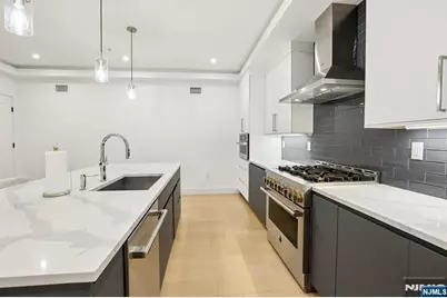 21 Cumbermeade Road, Fort Lee, NJ 07024 - Photo 19