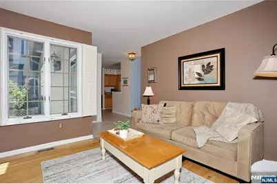 72 Birch Lane, Wayne, NJ 07470 - Photo 7
