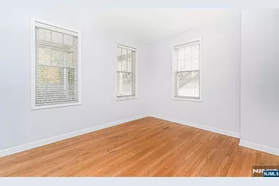 344 Joralemon Street, Belleville, NJ 07109 - Photo 13