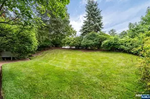329 Glenwood Ave, Leonia, NJ 07605 - Photo 31