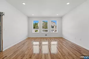 26 Parkhurst St, Newark, NJ 07114 - Photo 7