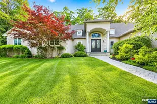 41 Wildwood Rd, Saddle River, NJ 07458 - Photo 1