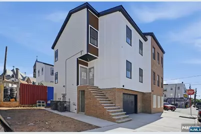 36 Parkhurst Street, Newark, NJ 07114 - Photo 3