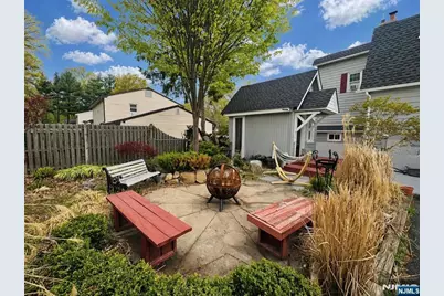 287 Atlantic Drive, Parsippany, NJ 07054 - Photo 5