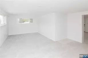 287 Atlantic Dr, Parsippany, NJ 07054 - Photo 33