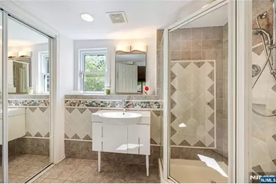 61 Brookview Drive, Woodcliff Lake, NJ 07677 - Photo 35