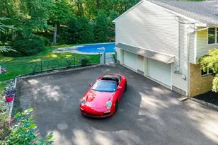 61 Brookview Dr, Woodcliff Lake, NJ 07677 - Photo 47