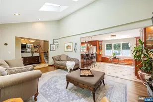 61 Brookview Dr, Woodcliff Lake, NJ 07677 - Photo 5